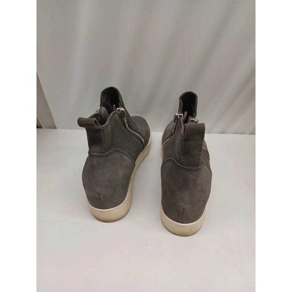 Steve Madden Women's Wedgie Sneaker Comfortable & Easy To Wear Grey Suede 9 US